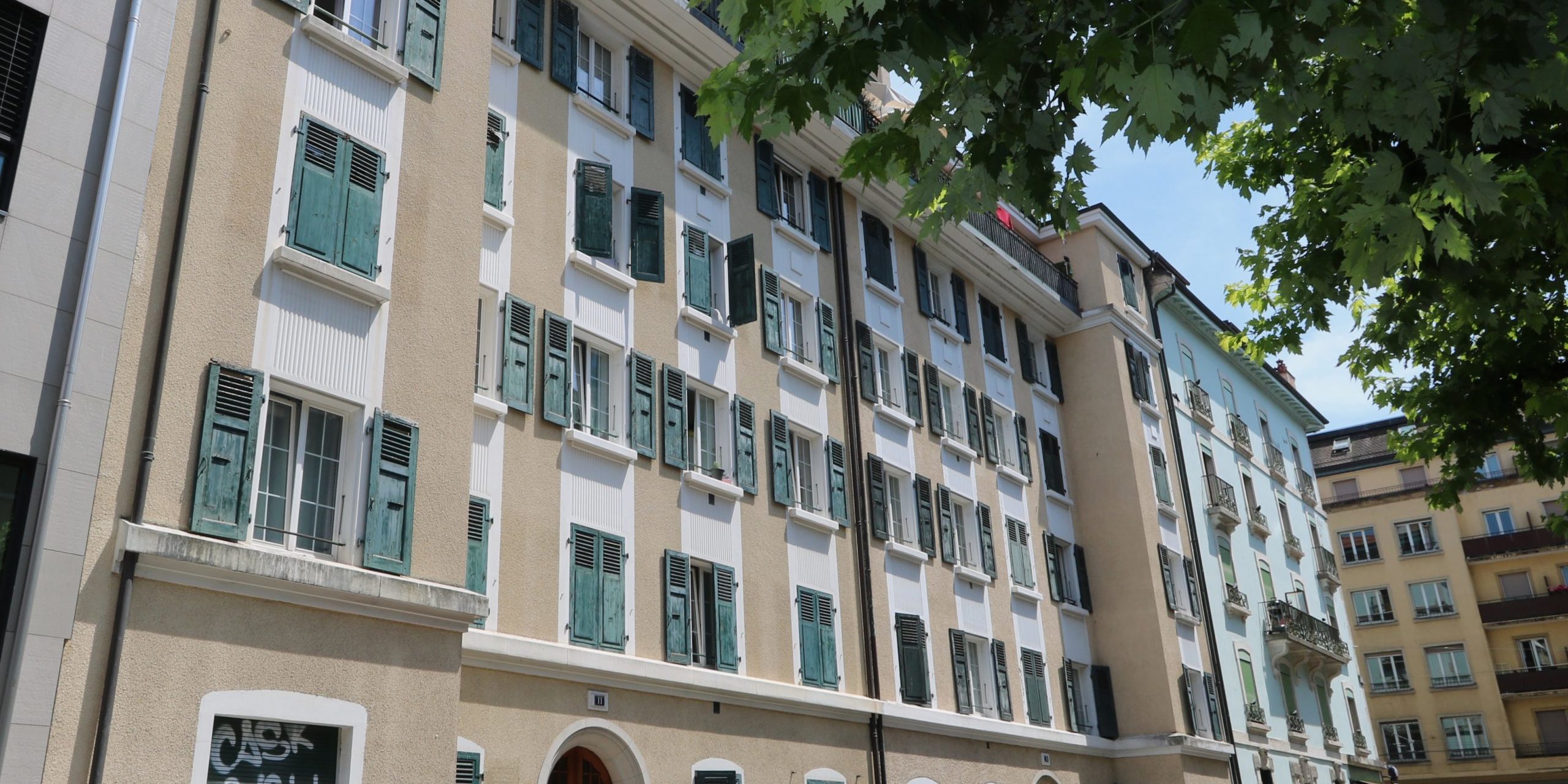 Immeuble façade _Rue Pêcheries 11_Annonce