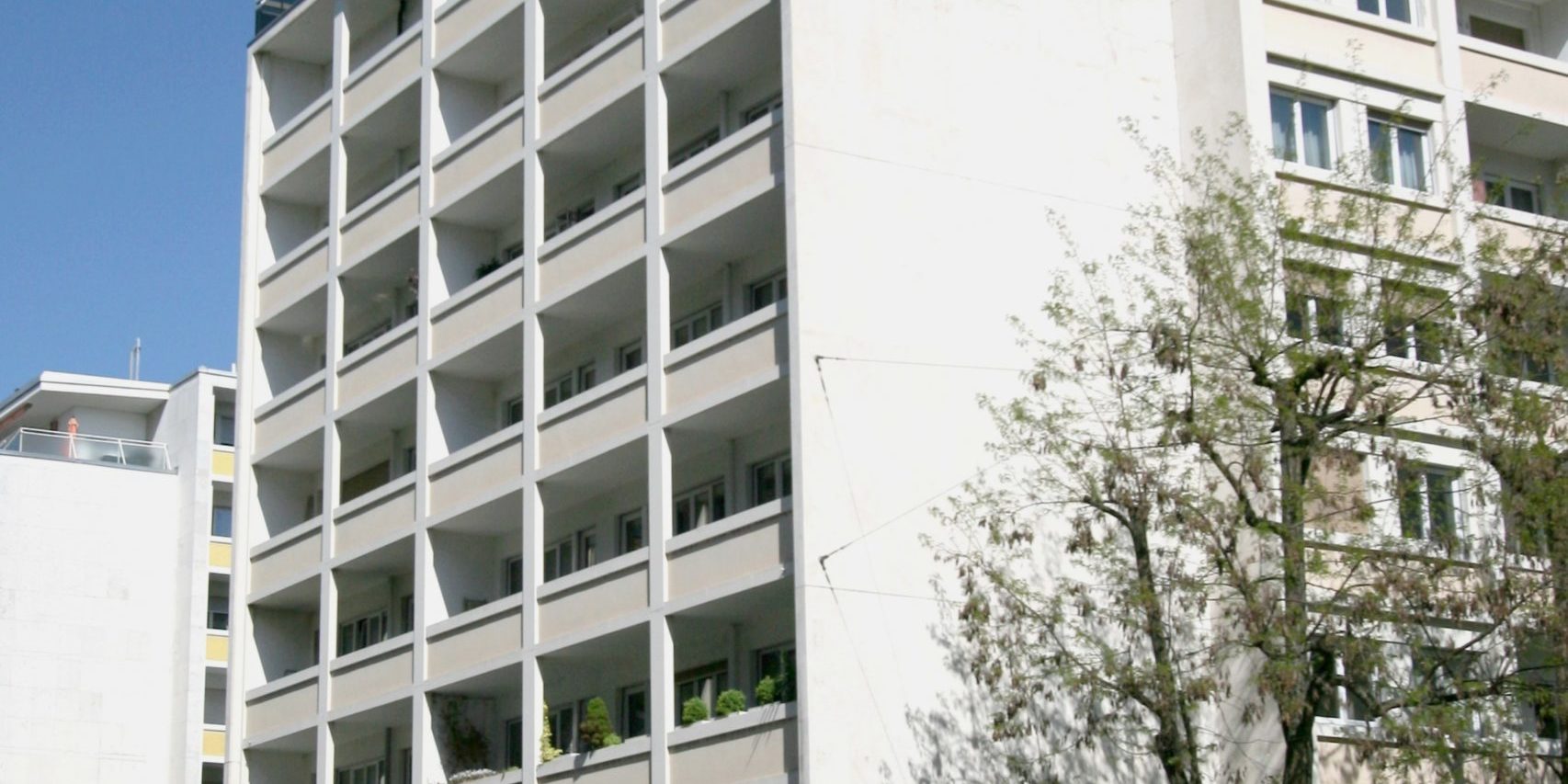 Malombré - Immeuble annonce