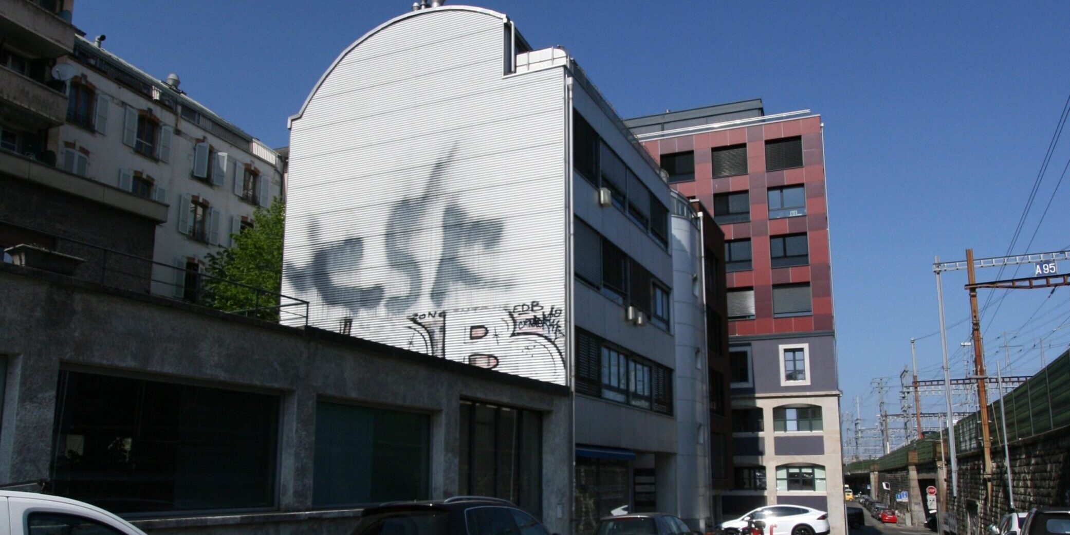 Malatrex 38 - Immeuble- Annonce