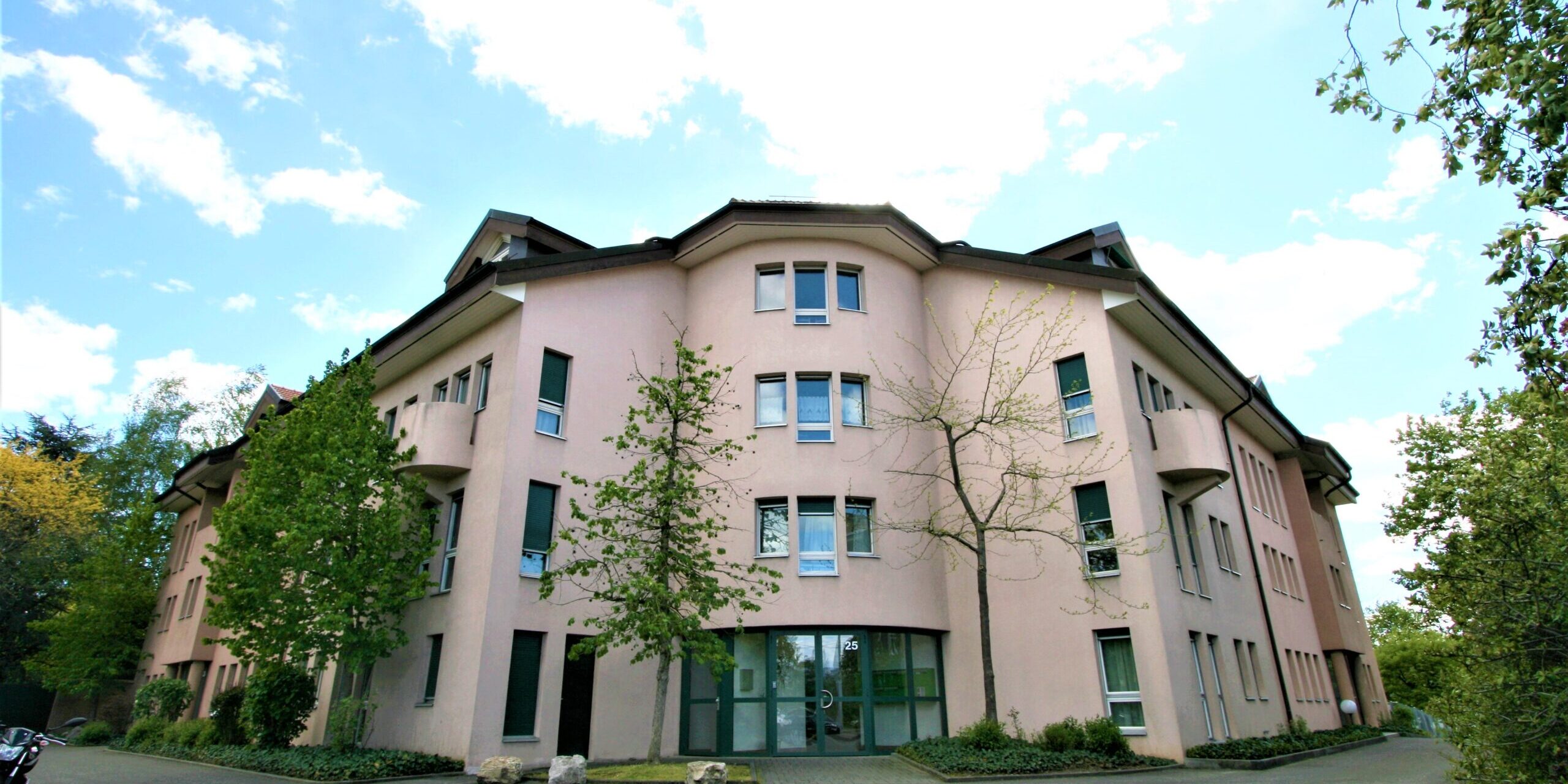 Peney 25 - Immeuble annonce