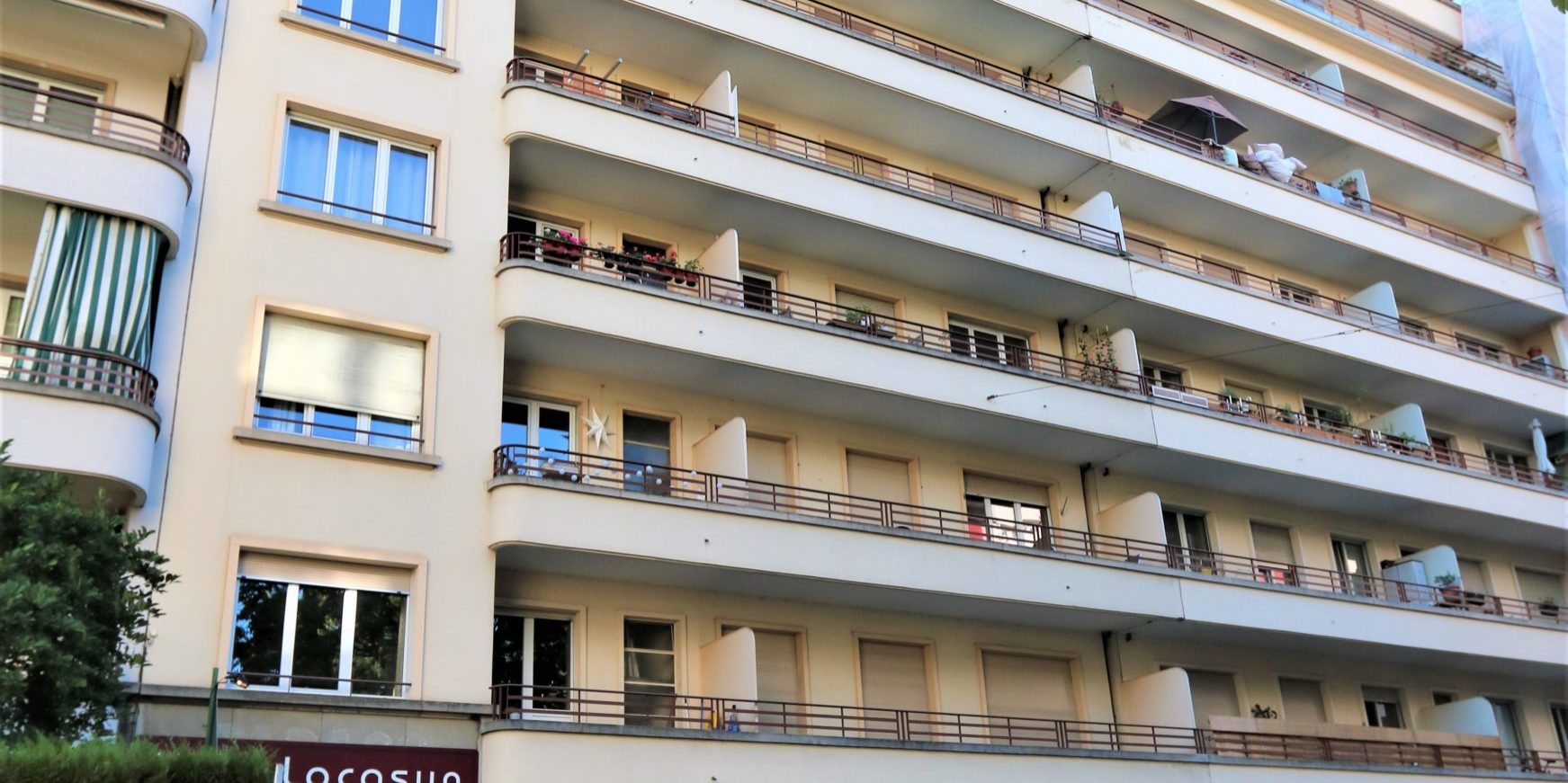 Contamines 19 - Immeuble annonce - terc