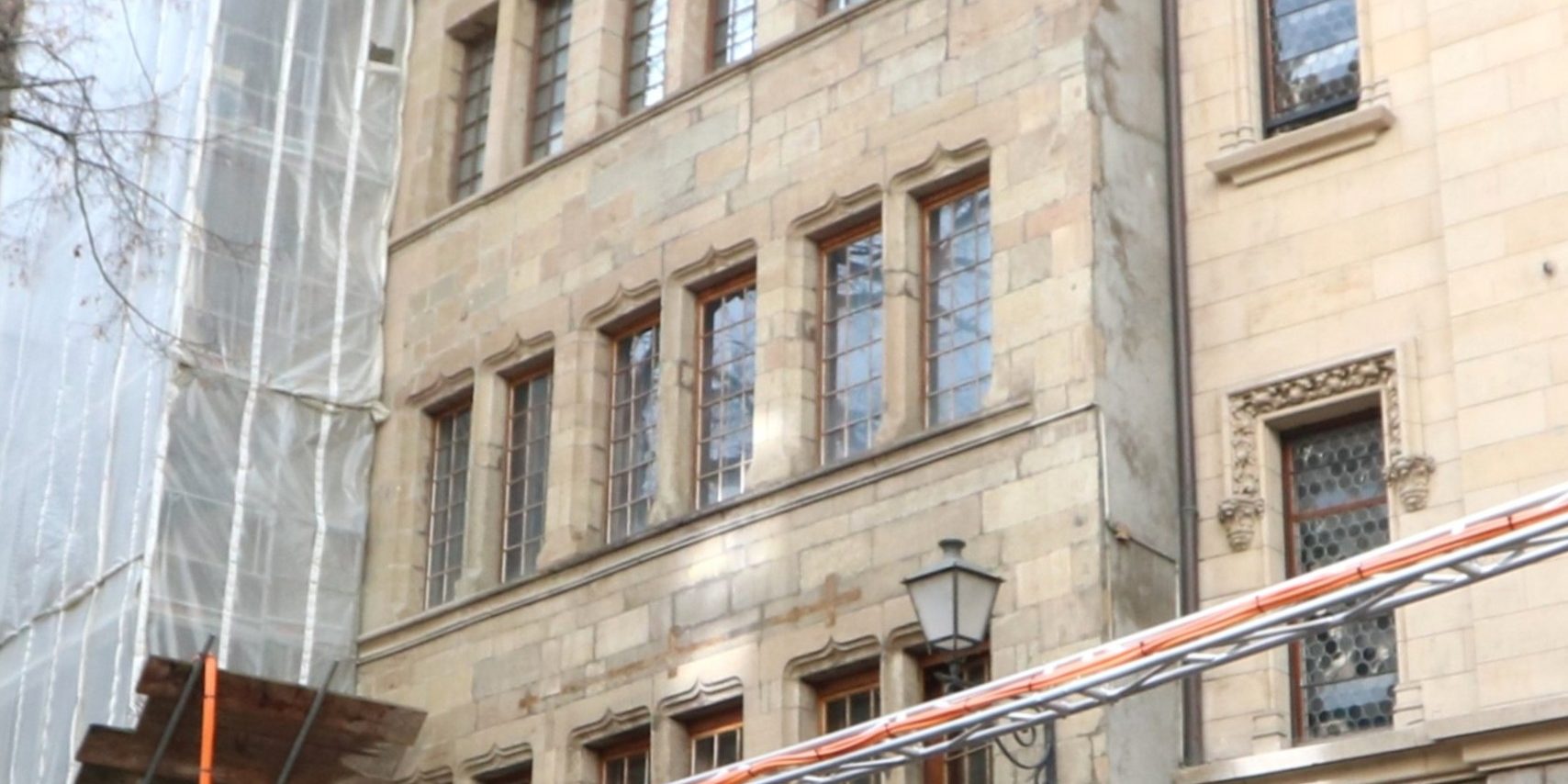 Immeuble + café banderolebis